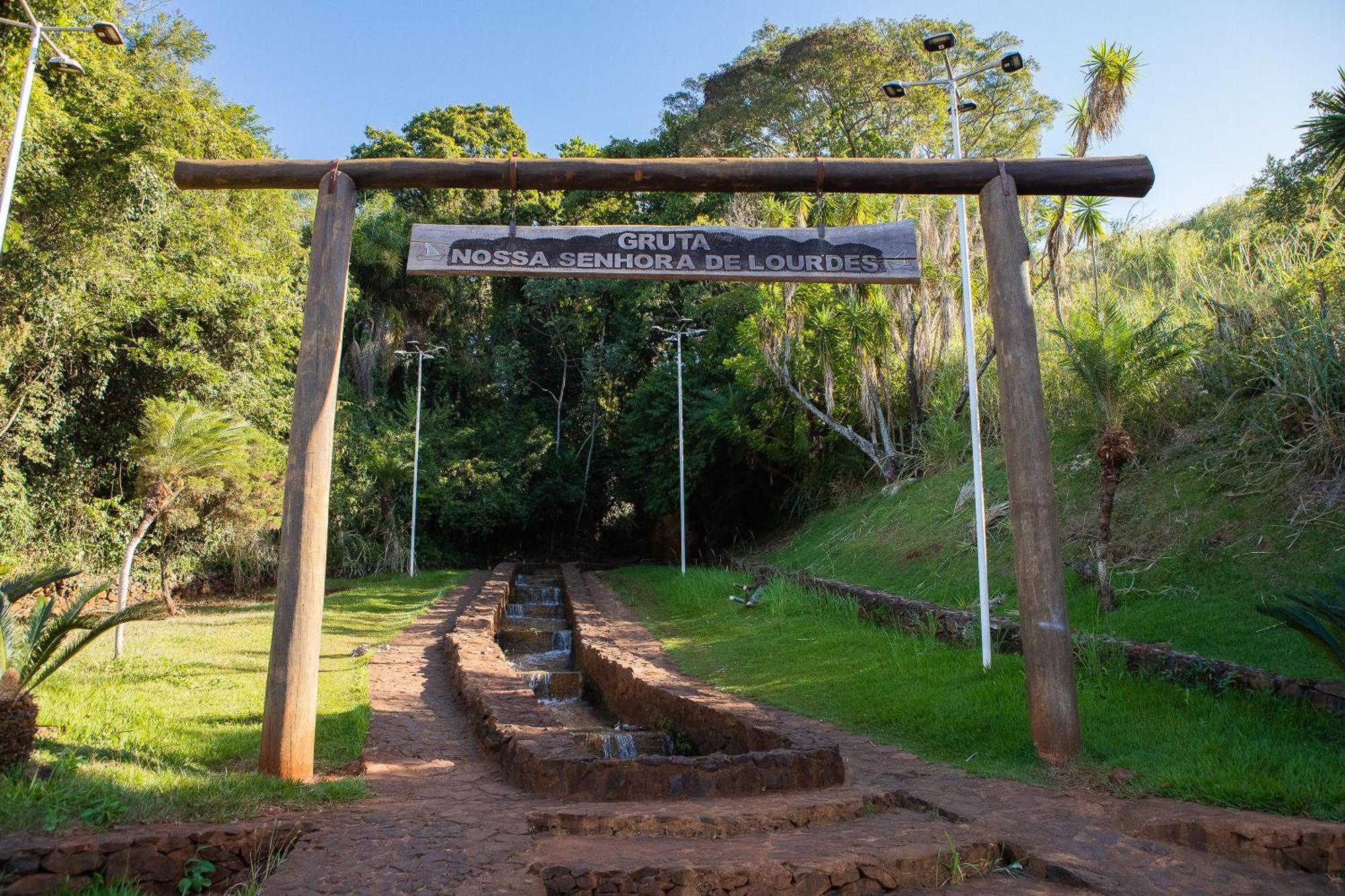 Panorama Park Hotel Igaracu do Tiete Exterior photo